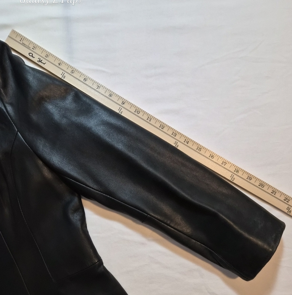 Kenneth Cole Reaction Genuine Black Leather Zip Jacket | Minimalist | Sleek - Picture 8 of 8